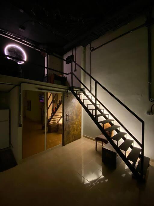 Apartment Ruzafa Roots, 12 Min To Centre, Smart Tv, Wine Valencia Buitenkant foto