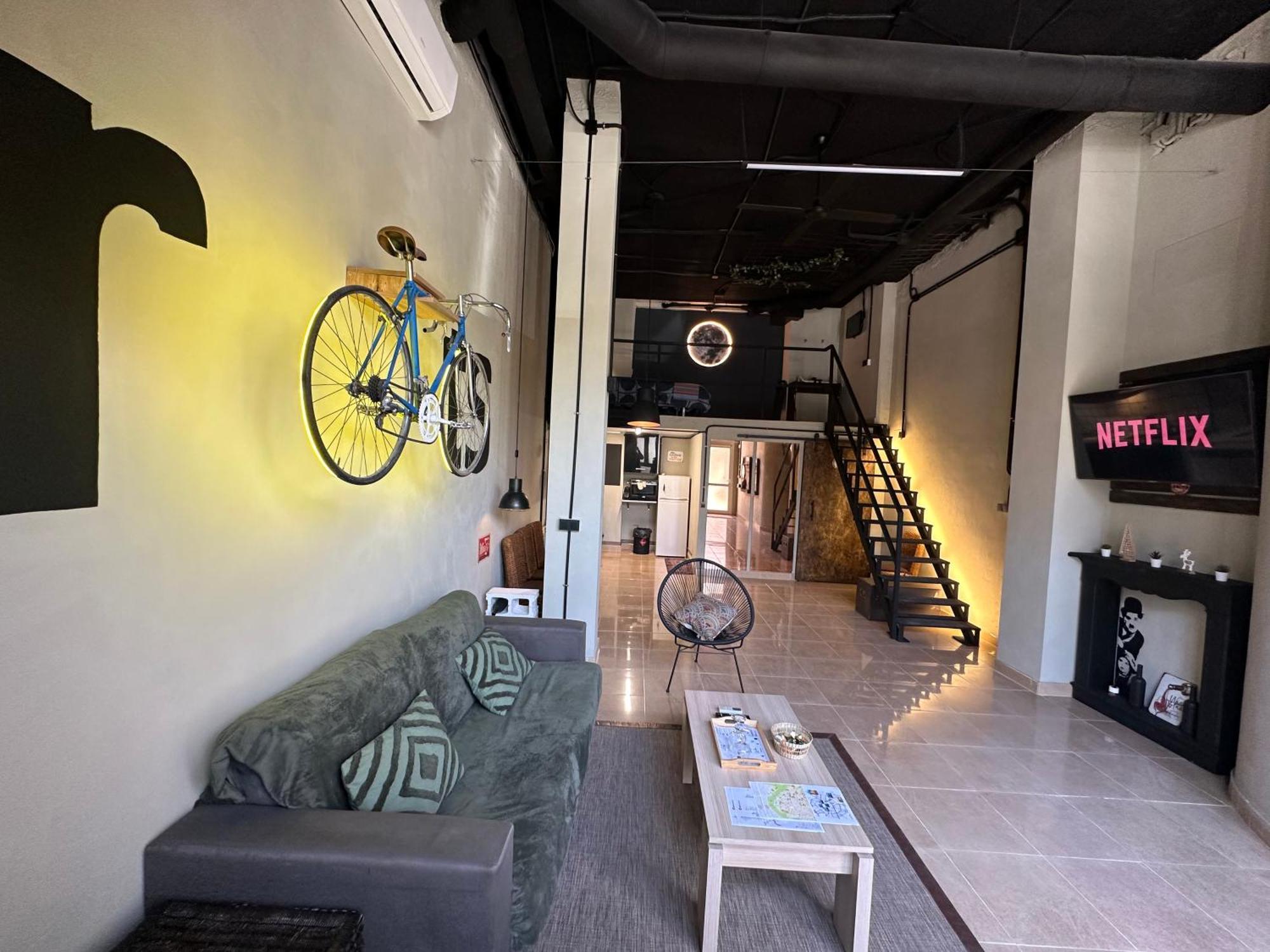 Apartment Ruzafa Roots, 12 Min To Centre, Smart Tv, Wine Valencia Buitenkant foto